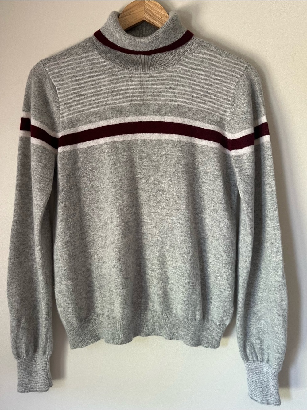 Faherty Solange Cashmere Sweater Pullover Turtleneck Heather Gray Burgundy L - Picture 4 of 12